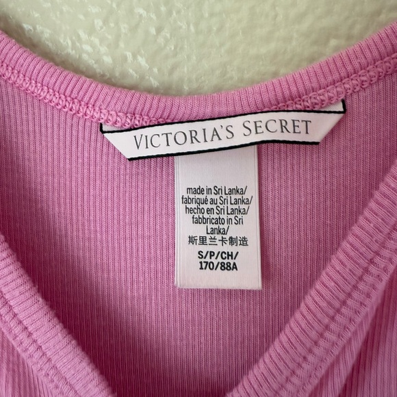 VS Tank - Picture 3 of 3